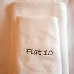 Flat 10 In The Old Town, 2 Bedrooms, Underground Parking アパート
