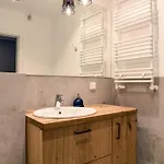 Flat 10 In The Old Town, 2 Bedrooms, Underground Parking