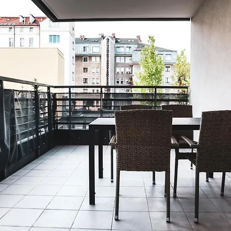 Flat 10 In The Old Town, 2 Bedrooms, Underground Parking *