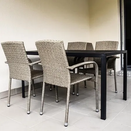 Flat 10 In The Old Town, 2 Bedrooms, Underground Parking Appartement Szczecin