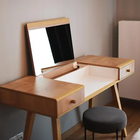 アパート Flat 10 In The Old Town, 2 Bedrooms, Underground Parking