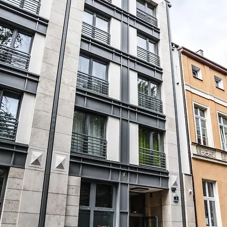 アパート Flat 10 In The Old Town, 2 Bedrooms, Underground Parking