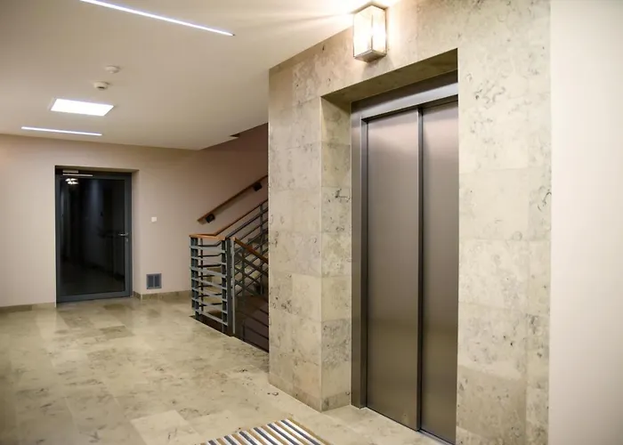 Flat 10 In The Old Town, 2 Bedrooms, Underground Parking アパート シュチェチン