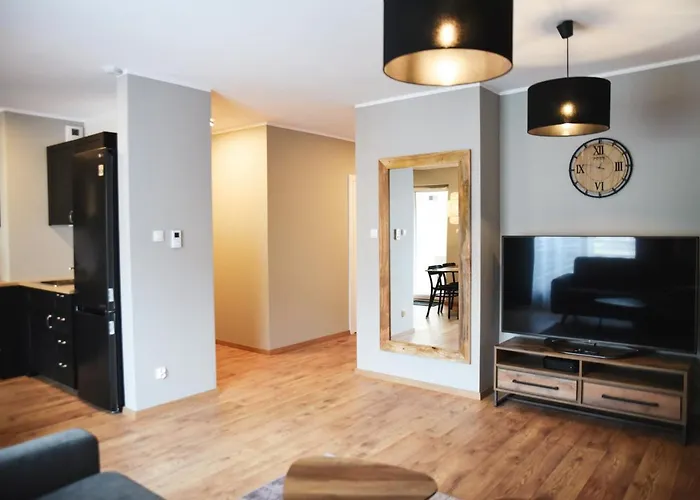 アパート Flat 10 In The Old Town, 2 Bedrooms, Underground Parking *