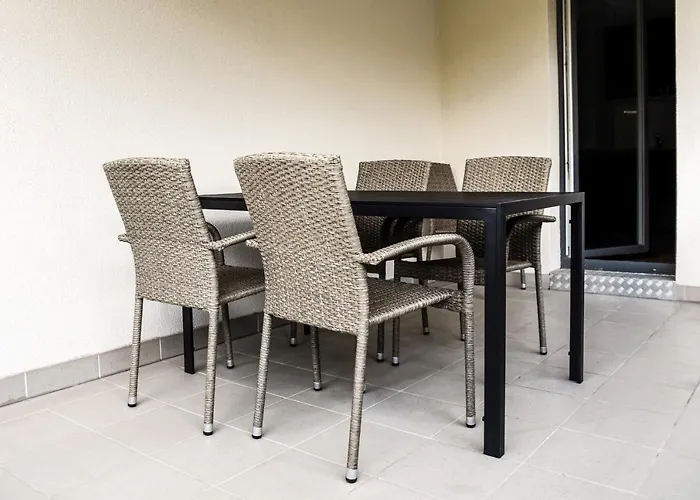 Flat 10 In The Old Town, 2 Bedrooms, Underground Parking アパート シュチェチン