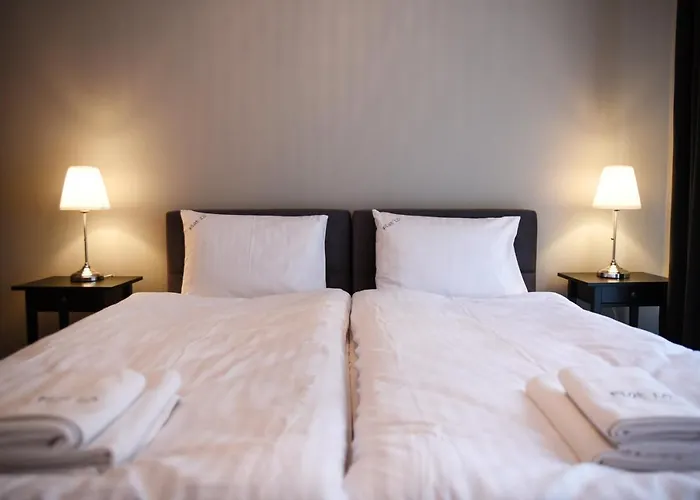 Flat 10 In The Old Town, 2 Bedrooms, Underground Parking シュチェチン