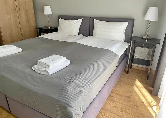 Flat 10 In The Old Town, 2 Bedrooms, Underground Parking アパート