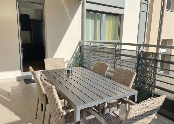 Flat 10 In The Old Town, 2 Bedrooms, Underground Parking シュチェチン